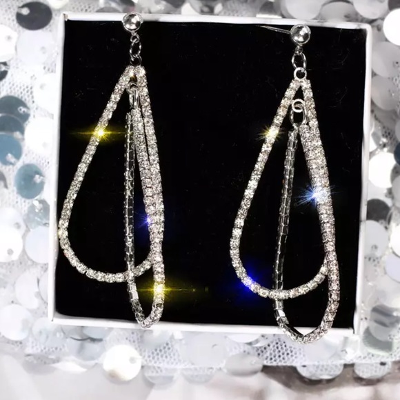 🔥NEW STERLING SILVER DIAMOND LONG DROP EARRINGS🔥 - Picture 3 of 5
